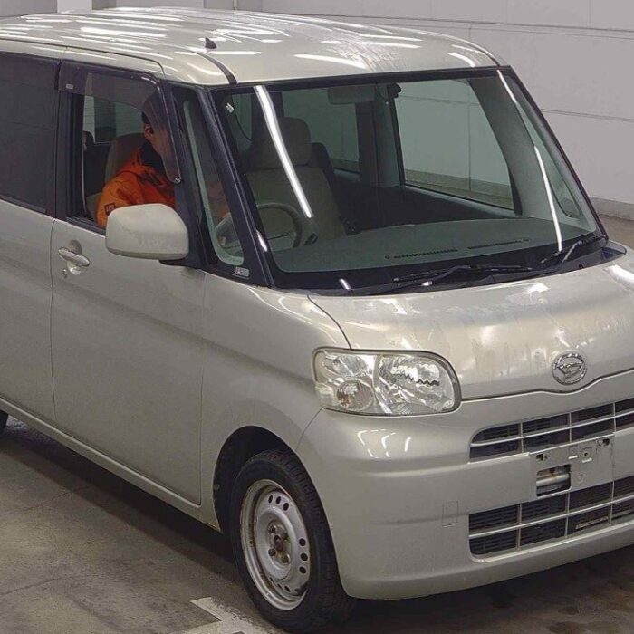 2012 DAIHATSU TANTO 2012 DAIHATSU TANTO