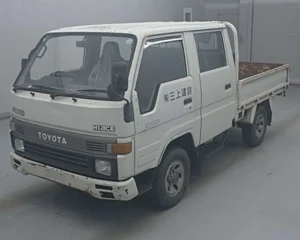 TOYOTA HIACE TRUCK 1994 white