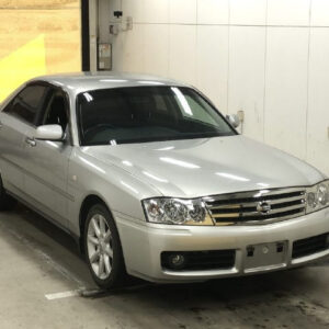 15 NISSAN GLORIA