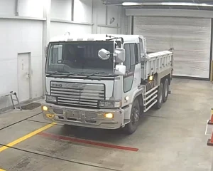 HINO TRUCK 1995 white